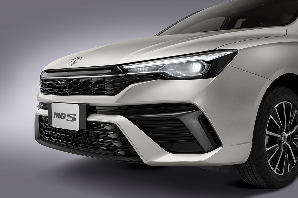 MG5 Exterior (1)