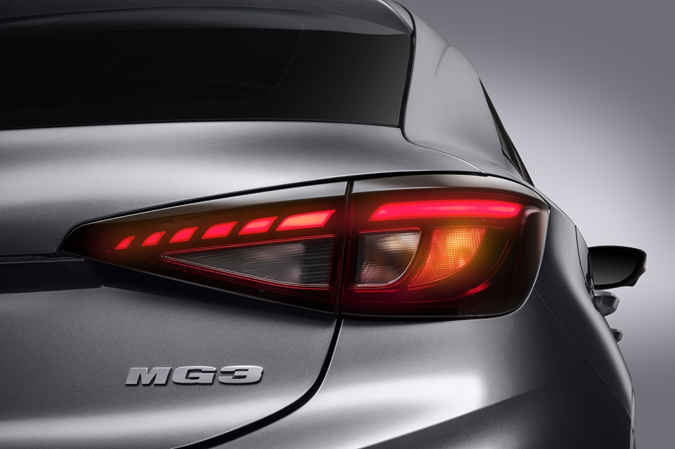 MG3_Exteriores-nameplate