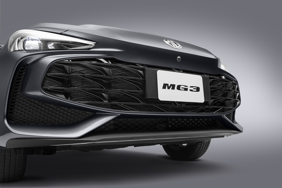MG3_Exteriores-parrilla